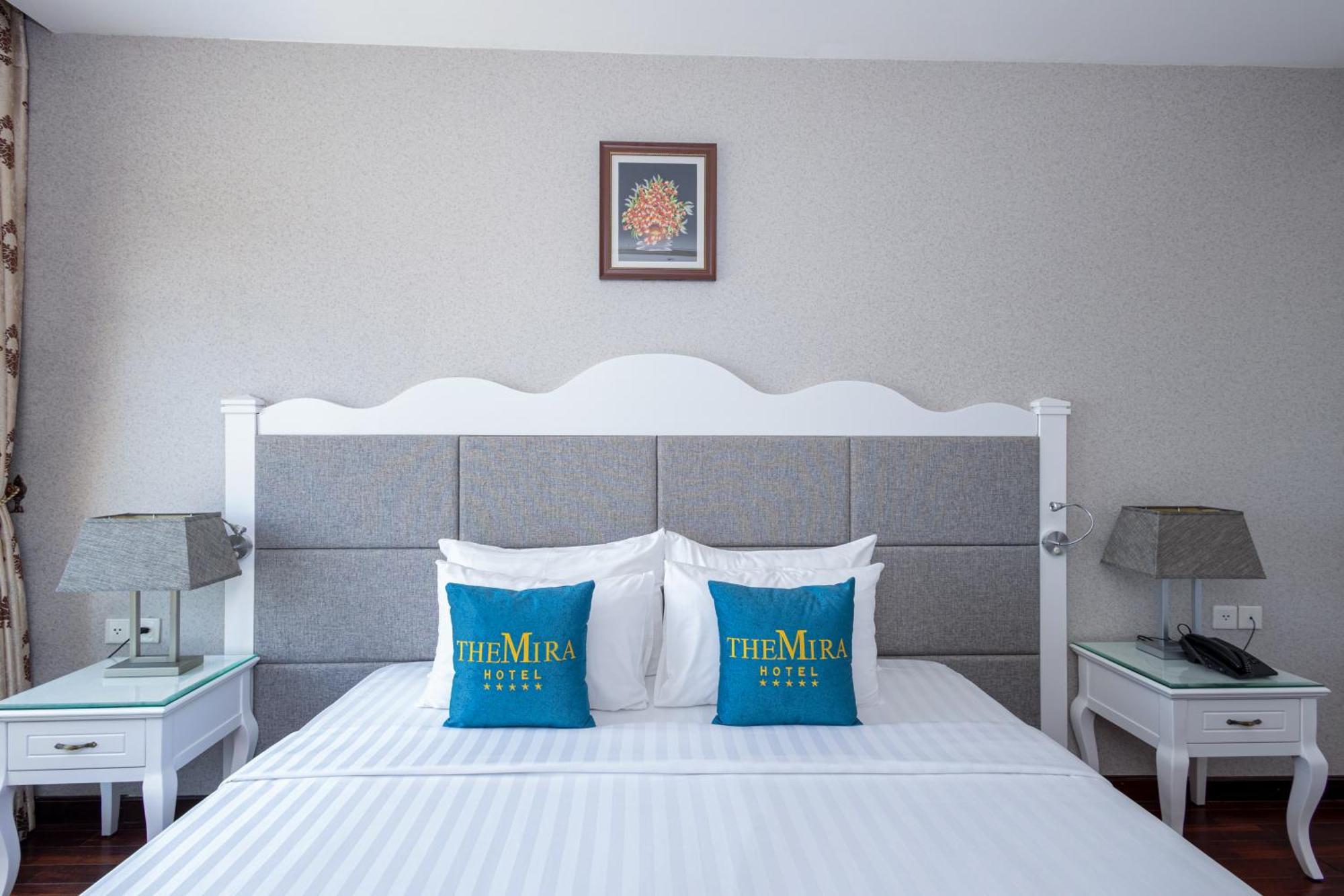 The Mira Khách sạn 5*