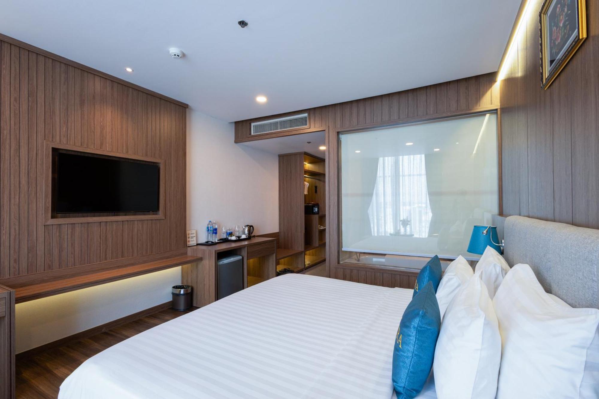 The Mira 5* Thủ Dầu Một